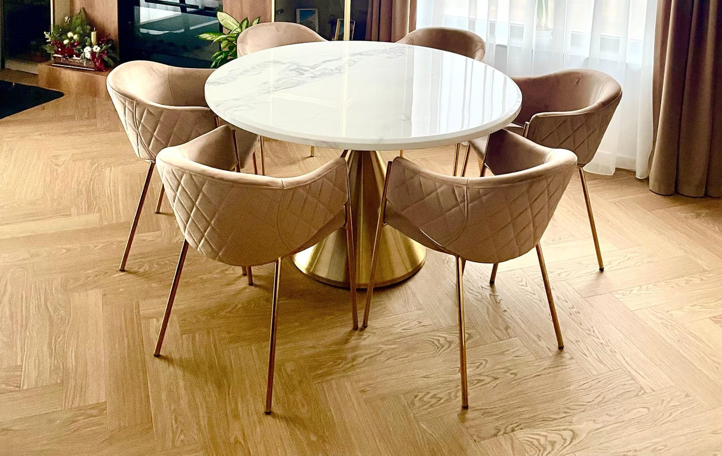 Customer photo review of Scaun BONO, bej/auriu, stofa catifelata/metal, 55x44x77 cm