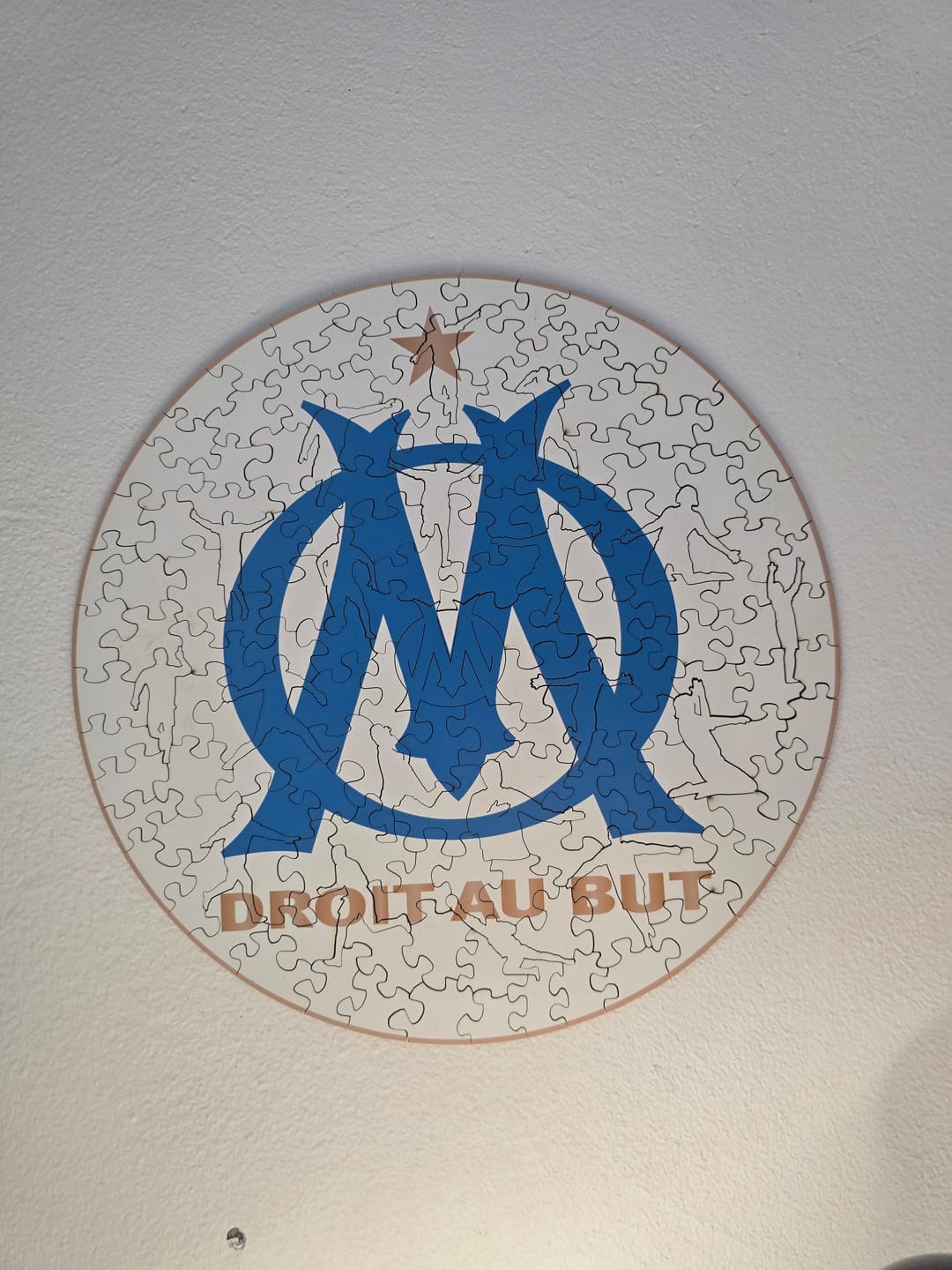 Customer photo review of Logo Olympique de Marseille® - Puzzle en Bois