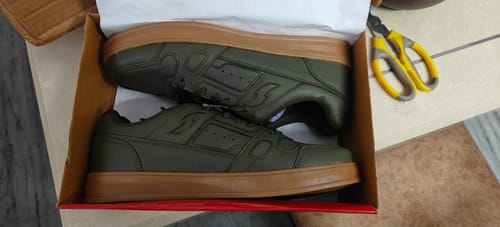Customer photo review of ASTRID Hunter Green