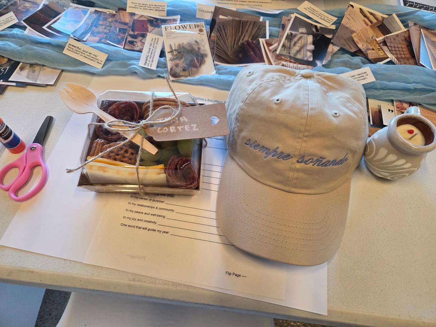 Customer photo review of Sueños y Sol: A Vision Board Gathering 🩵