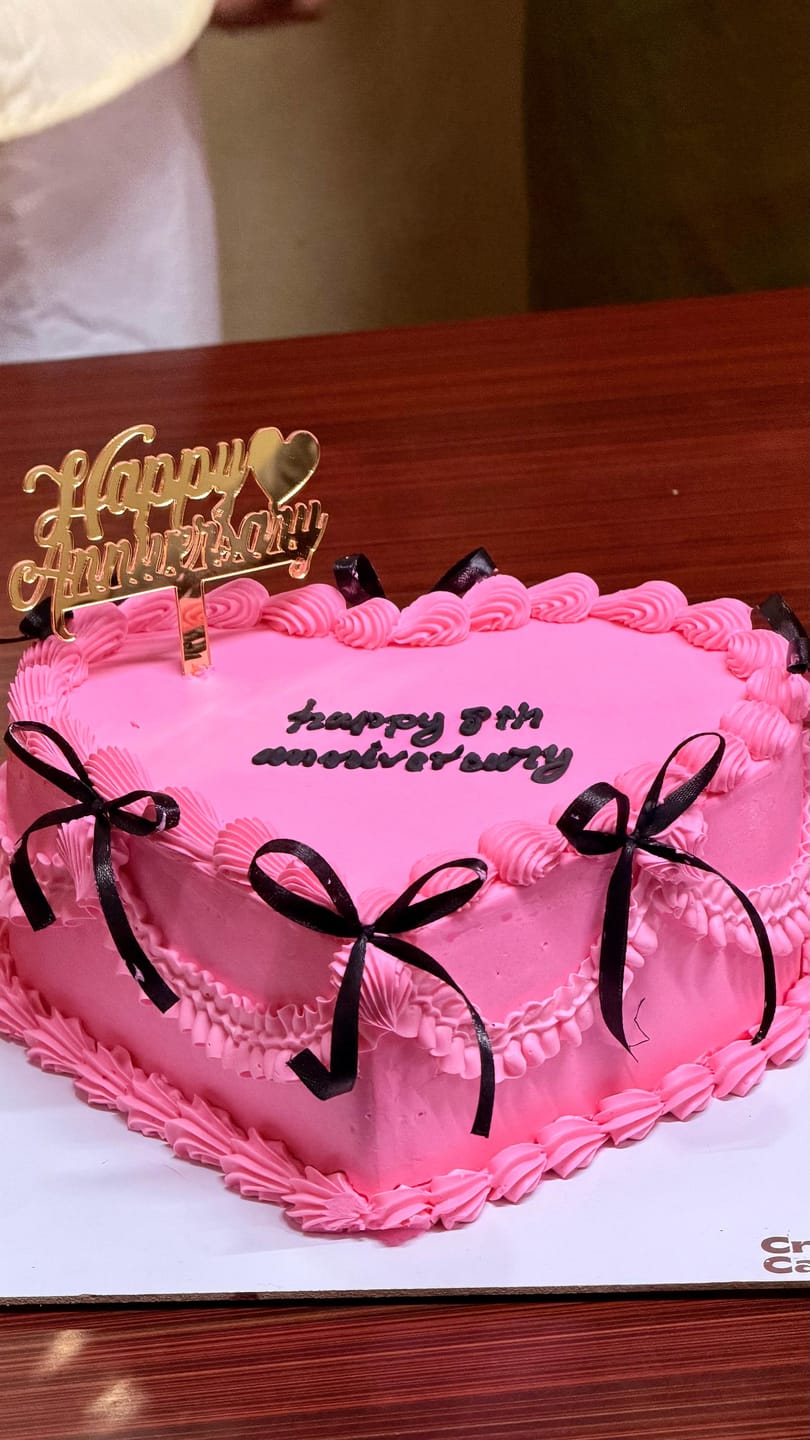 Customer photo review of Heart Shape Ribbon Cake