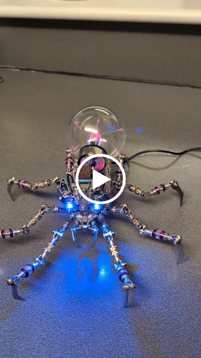 Customer video review of Cyberpunk Plasma Ball Spider