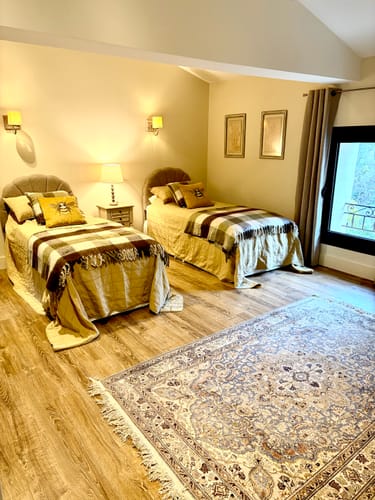 Customer photo review of SUND - Tête de lit 90 en tissu beige