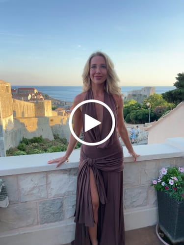 Customer video review of Evelyn Halter Maxi Dress - Brown