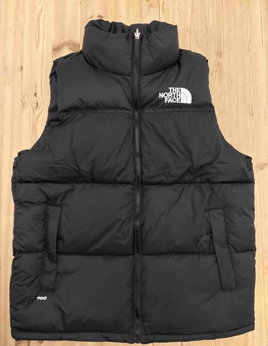 Customer photo review of The North Face 1996 Retro Nuptse Weste