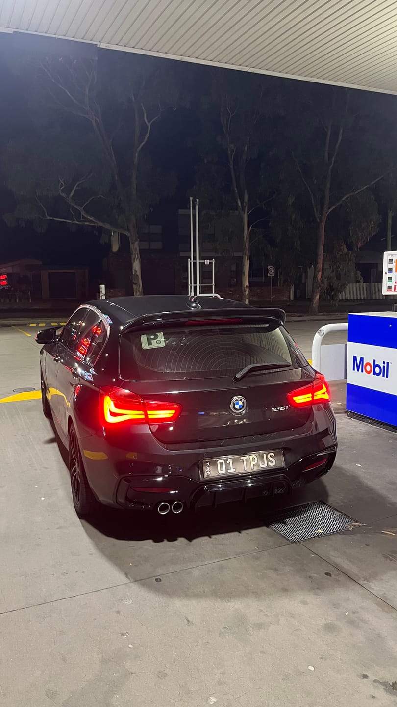 Customer photo review of ABS Glossy Black Rear Bumper Diffuser for BMW 1 Series【F20 128i 125i 120i 118i M Sport】【2015-2019】LCI/LCI-2【left】
