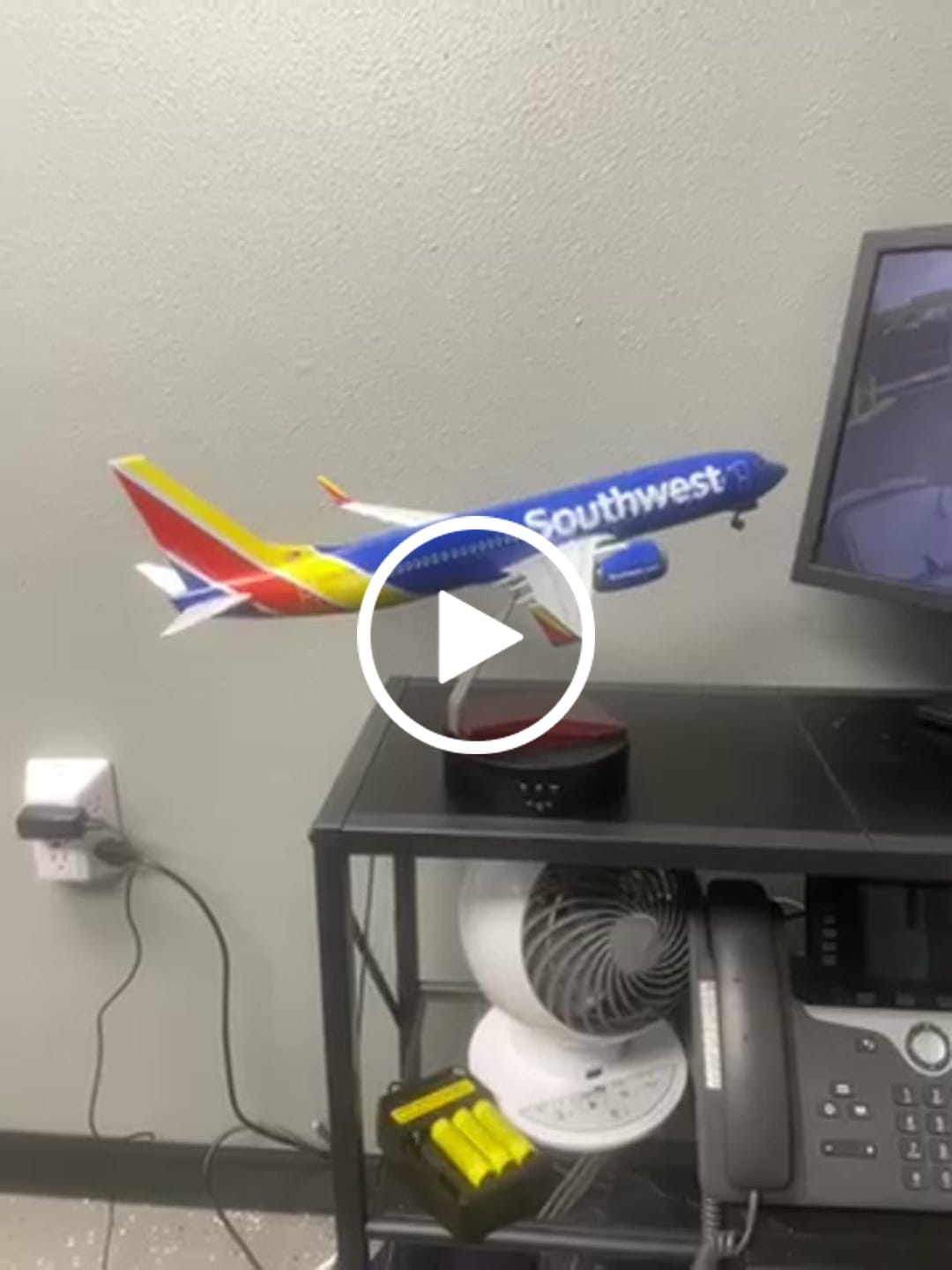 Customer video review of Motorized Rotating Display Stand - 13.8cm  - 3KG