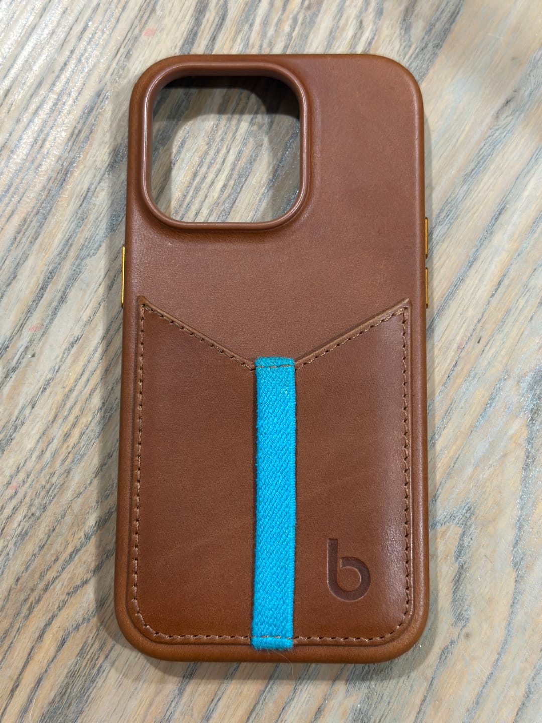 Customer photo review of Leather iPhone 14 Pro Wallet Case - Saddle Tan