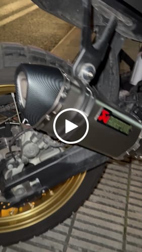Customer video review of Tramo Final Slip-On Yamaha Tenere 700 (2019-2025) Acero Inoxidable