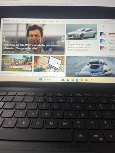 Customer photo review of Laptop Dell 15.6" Touchscreen – Intel Core i5-1334U – 8GB DDR4 – 512GB SSD – Carbon Black – LDC15250-5315BLK-PUS