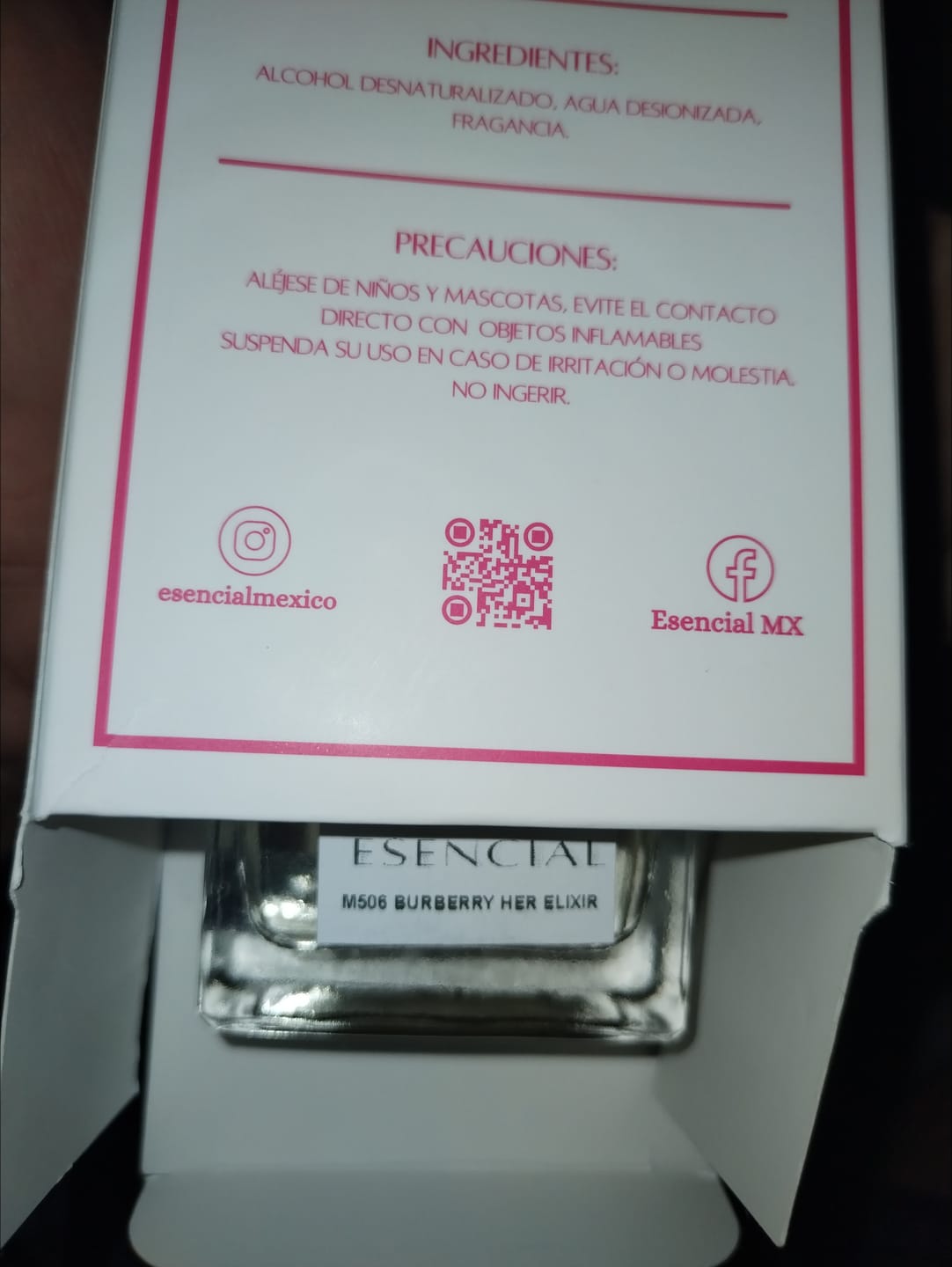 Customer photo review of M506 Inspirado en: Burberry Her Elixir de Parfum - Burberry