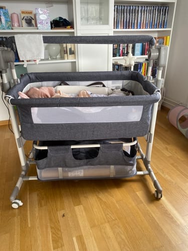 Customer photo review of Bedside Crib - Vaggande Barnsäng