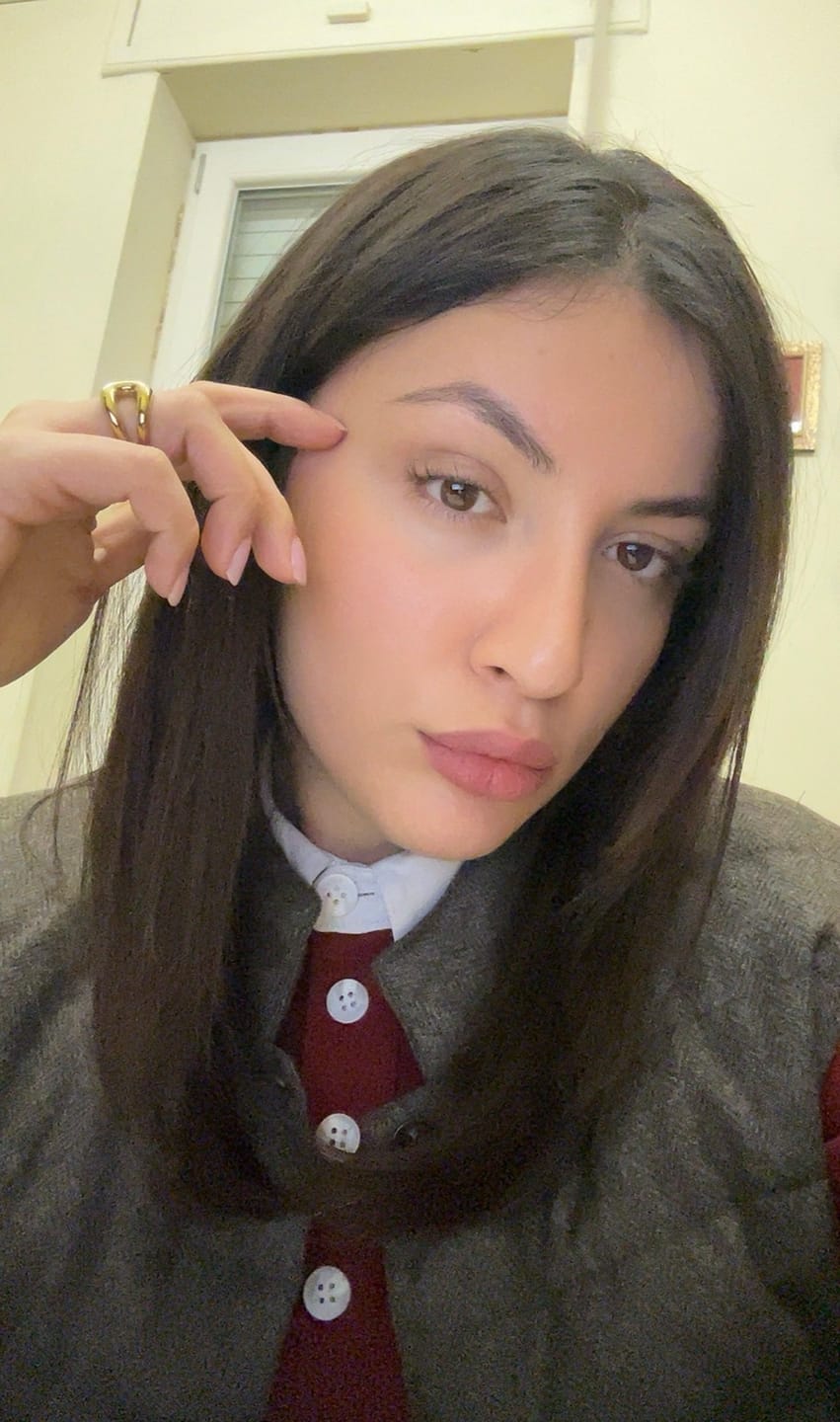 Customer photo review of Lip Contour