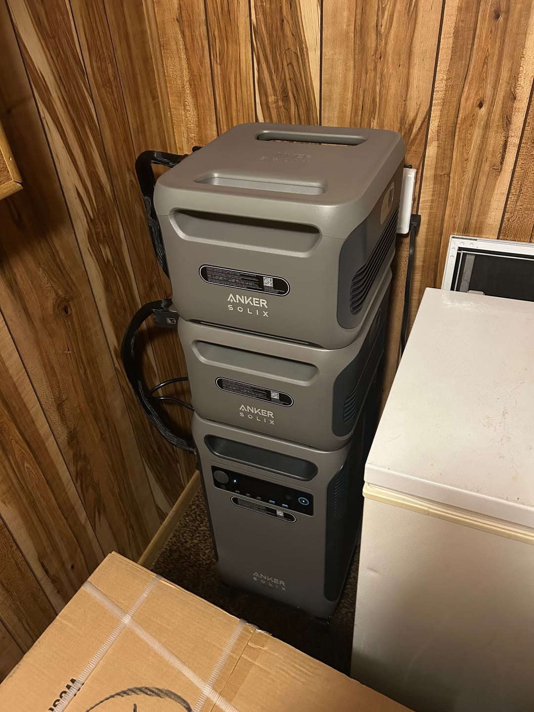 Customer photo review of E-Book: The Beginner’s Guide to DIY Solar: How to Install Your Own DIY Solar System Step-by-Step (FREE WITH PURCHASE OVER $500)