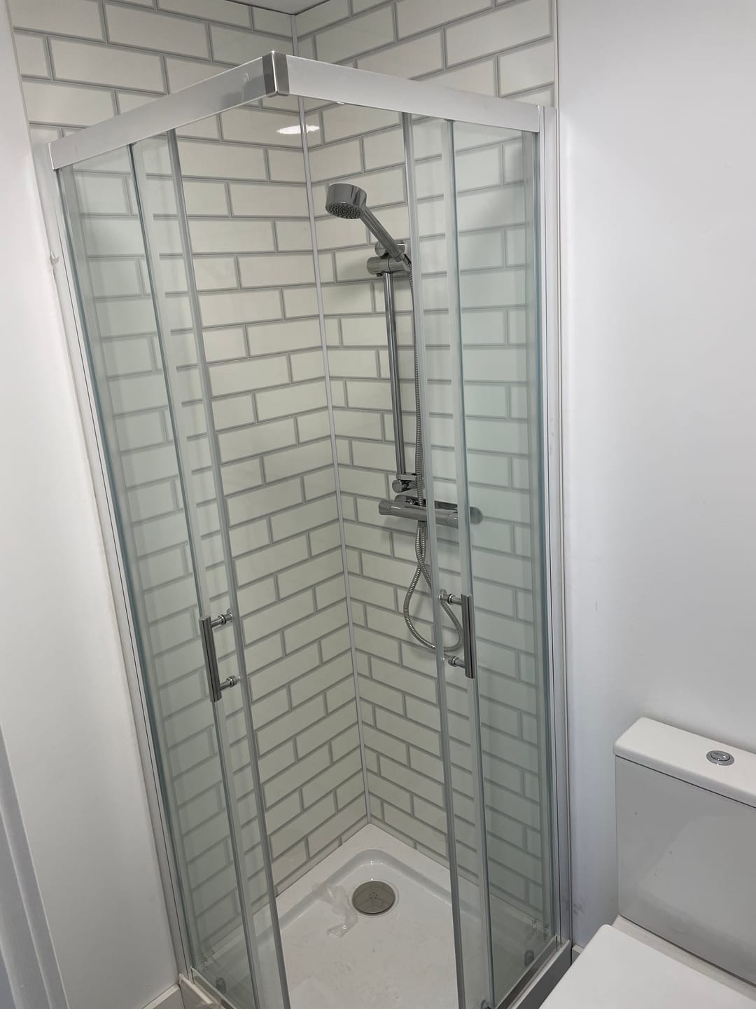 Customer photo review of 10mm London Tile Gloss Shower Panel 1M x 2.4M