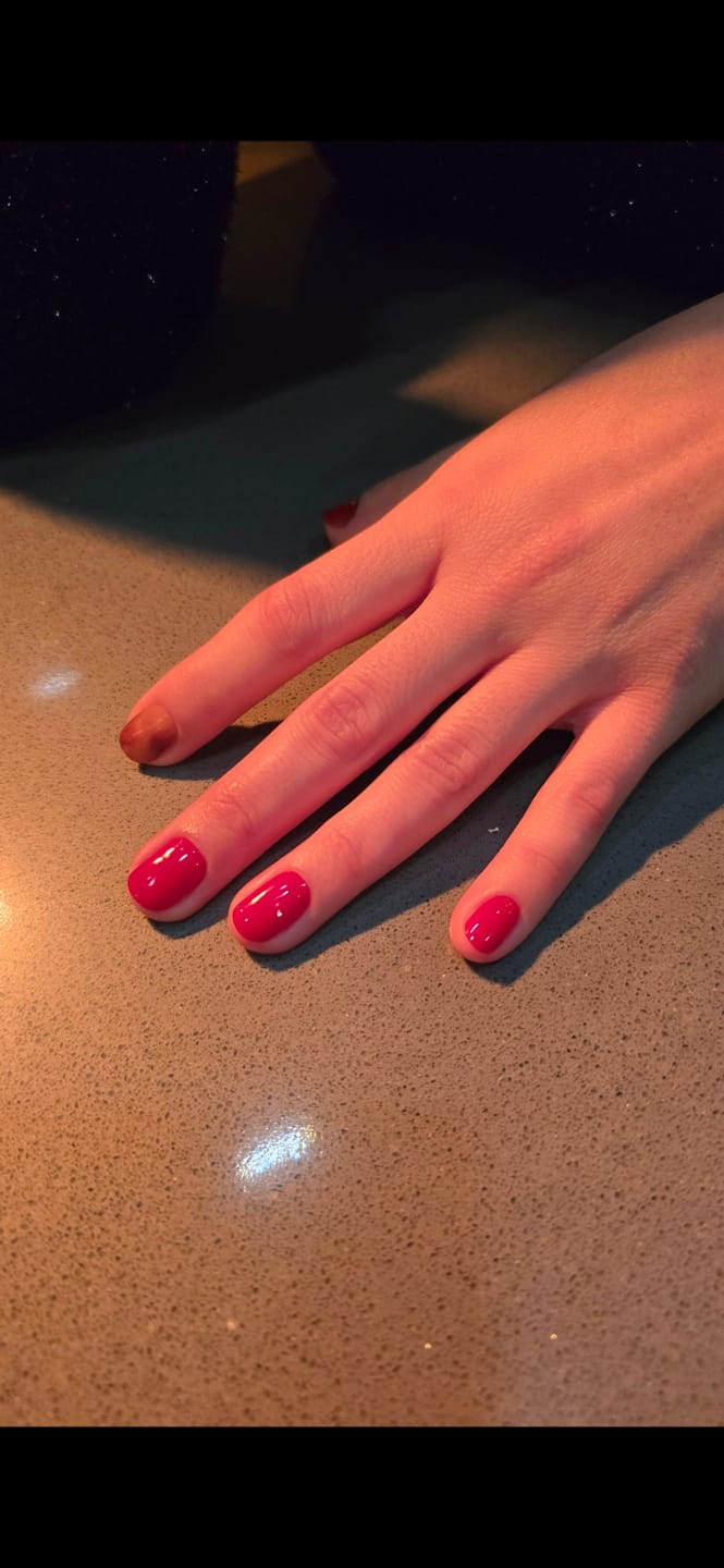 Customer photo review of N Red Light Jel Tırnak 30 Adet, 2 Kullanım