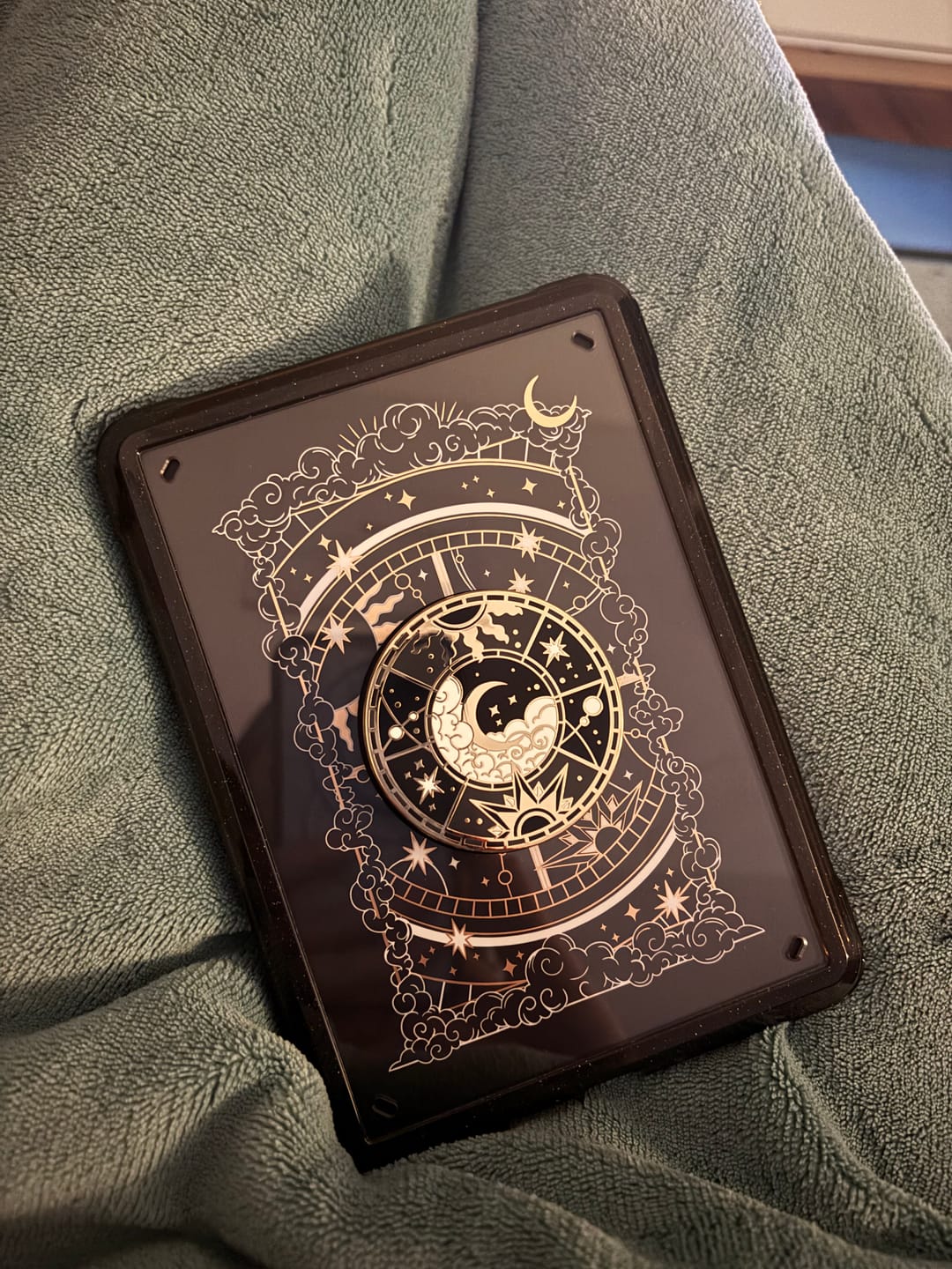 Customer photo review of Otherworldly Black - Kindle Sticker Insert