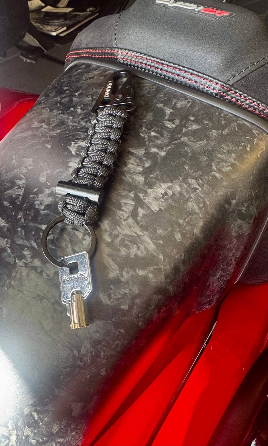 Customer photo review of DANGO TETHER MINI WITH FIRE STARTER