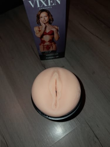 Customer photo review of Serenity Cox VIXEN Edition Fleshlight