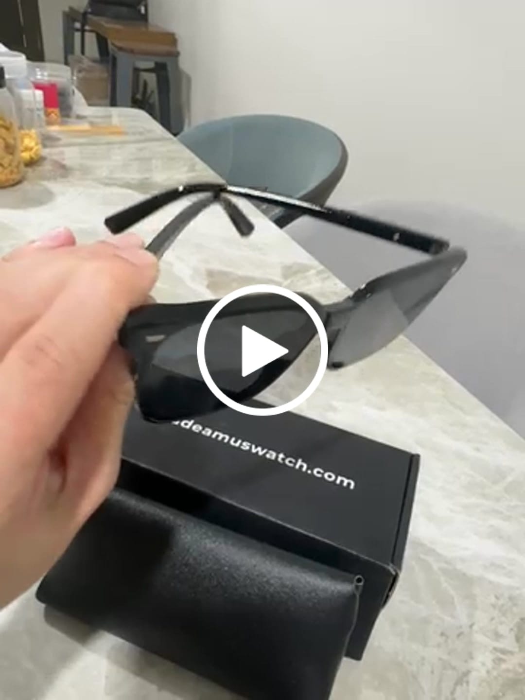 Customer video review of Cleo Square Framed Sunglasses