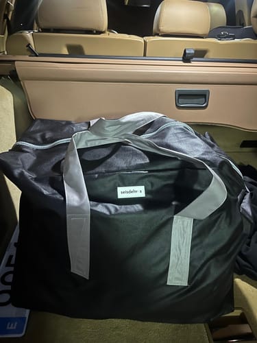 Customer photo review of Bolsa MyBigBag Negra asas gris