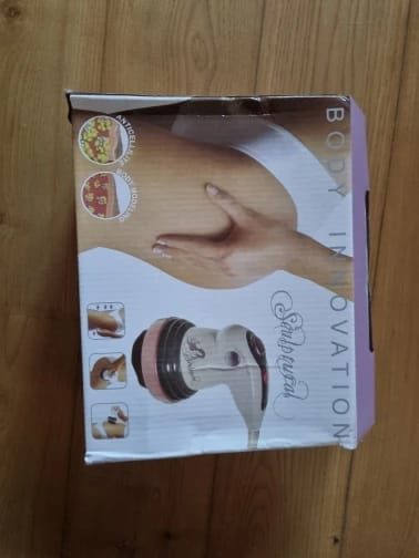 Customer photo review of Masajeador anticelulítico Cellu Clear Pro