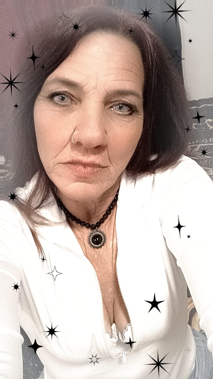 Customer photo review of FANTASY SNOW FLAKE Prescription Colored Contact Lenses