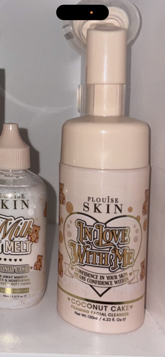 Customer photo review of P. Louise In Love With Me Foaming Facial Cleanser