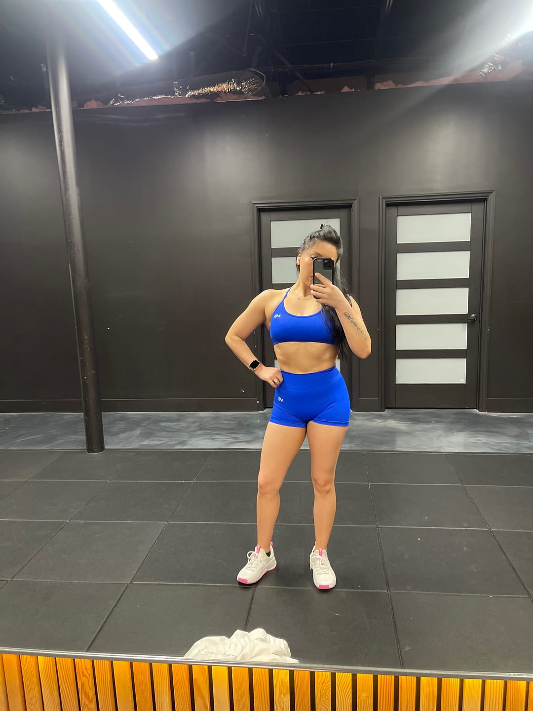 Customer photo review of Muse Sports Top
