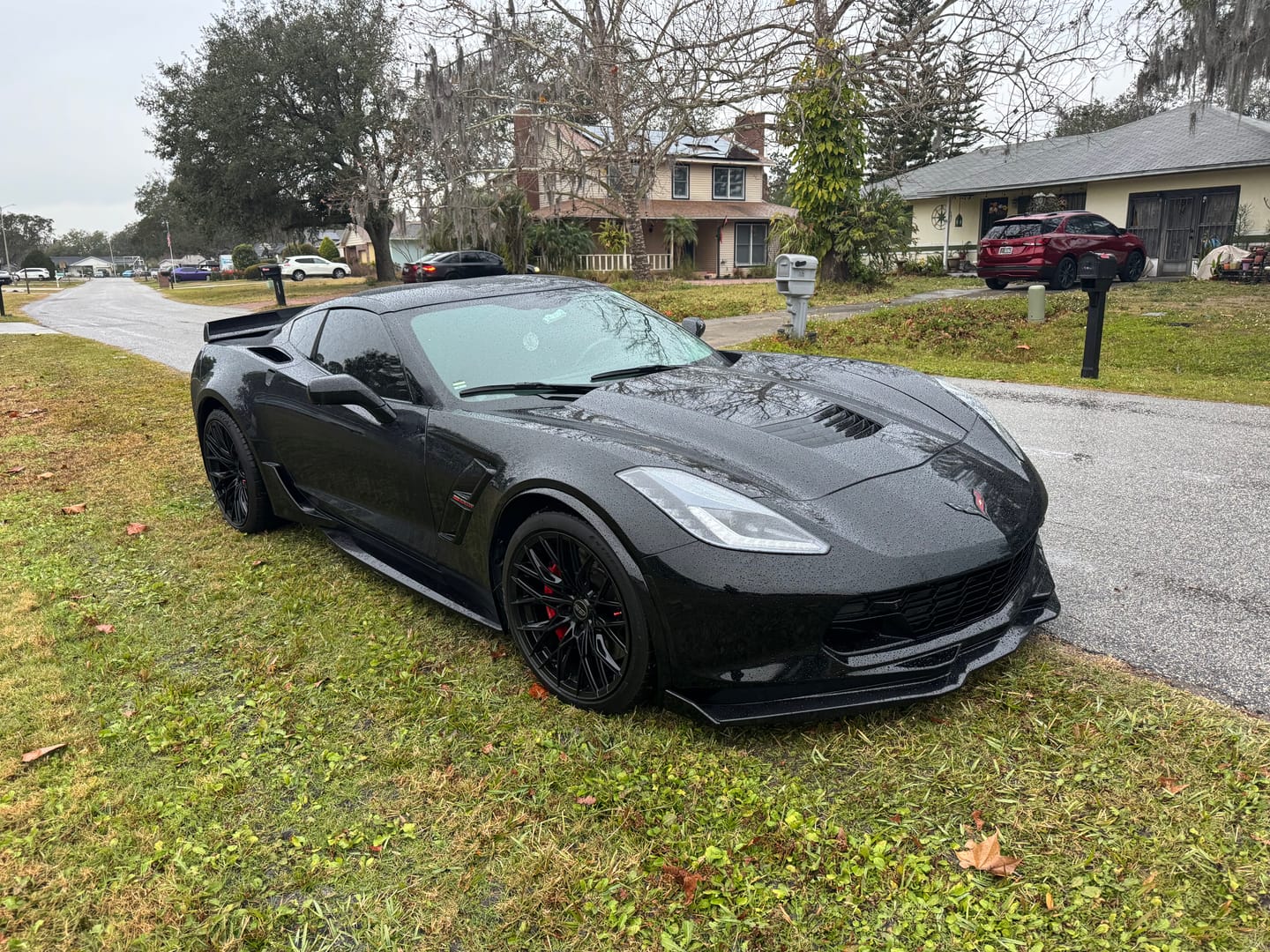 Customer photo review of Chevrolet Corvette C7 Stage 2 Front Splitter With Side End Caps