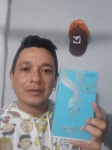 Reseña con foto de un cliente sobre Protección