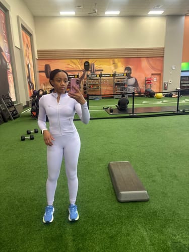 Customer photo review of Balance Zip-Up Jacket - Lilac