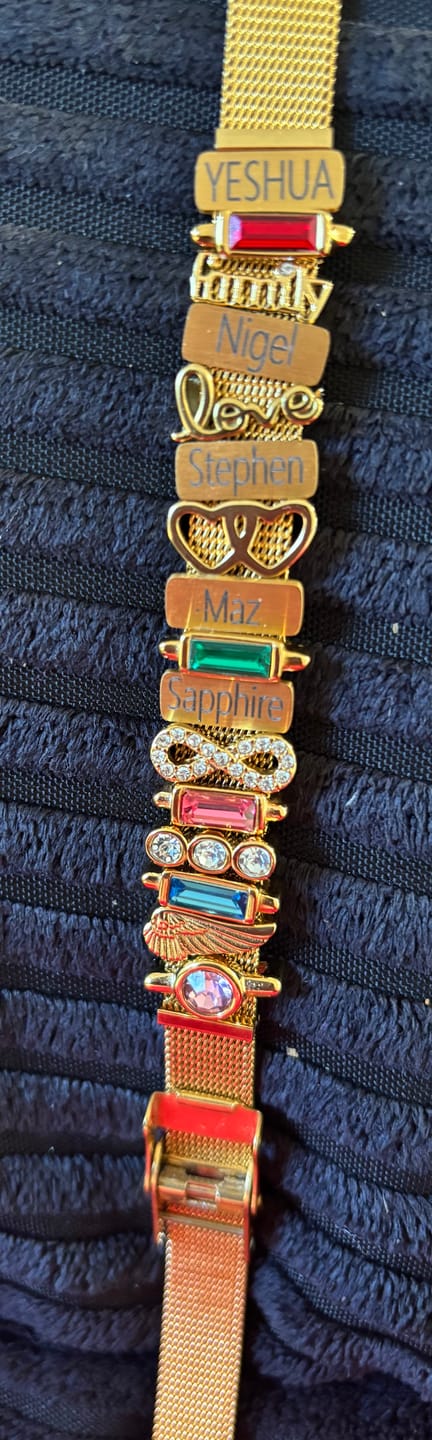 Customer photo review of Mesh charm ruby gold
