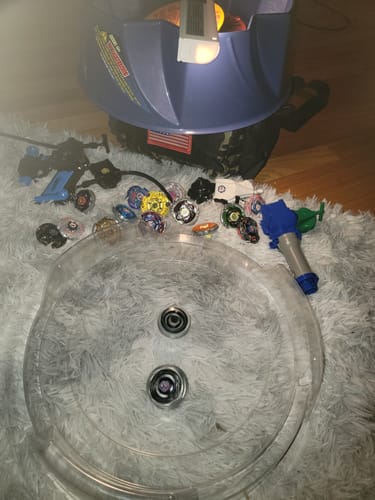 Customer photo review of Metal Fusion Beyblade Stadium BB-10 Tornado Attack Type BB10 BeyStadium Arena - HEAVY DUTY