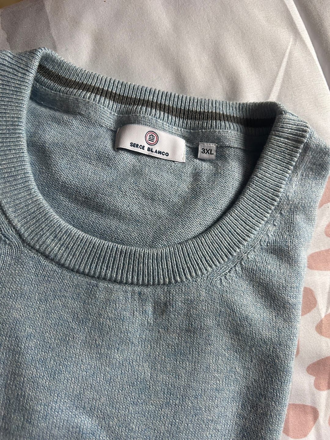 Customer photo review of Pull col rond uni bleu coton laine et cachemire