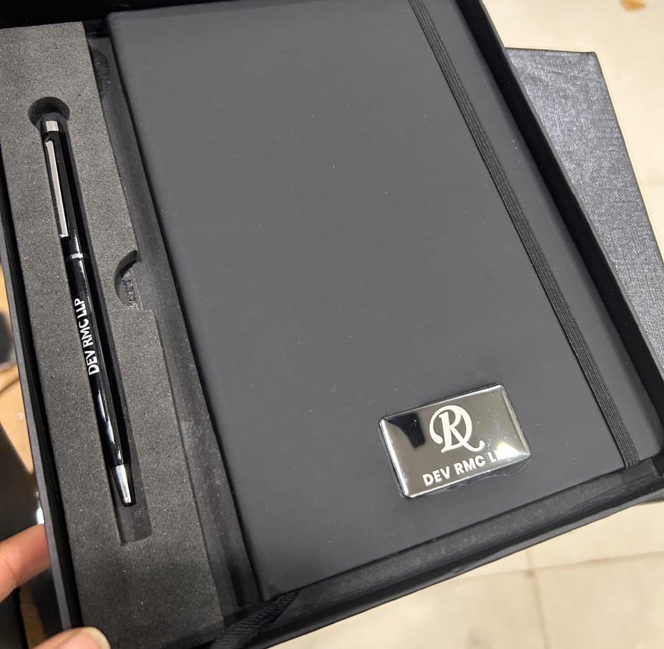 Customer photo review of 2 in 1 Diary Pen Set | Corporate Gift | PrintMine.in