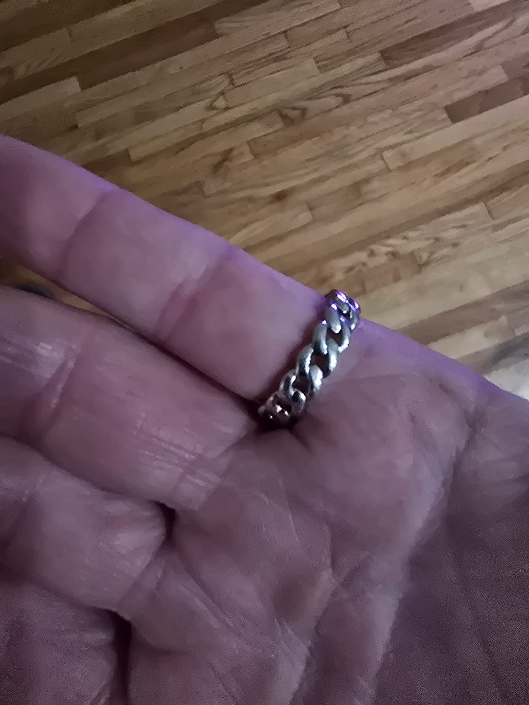 Customer photo review of Miami Cuban Sleek Plain 925 Silver Ring