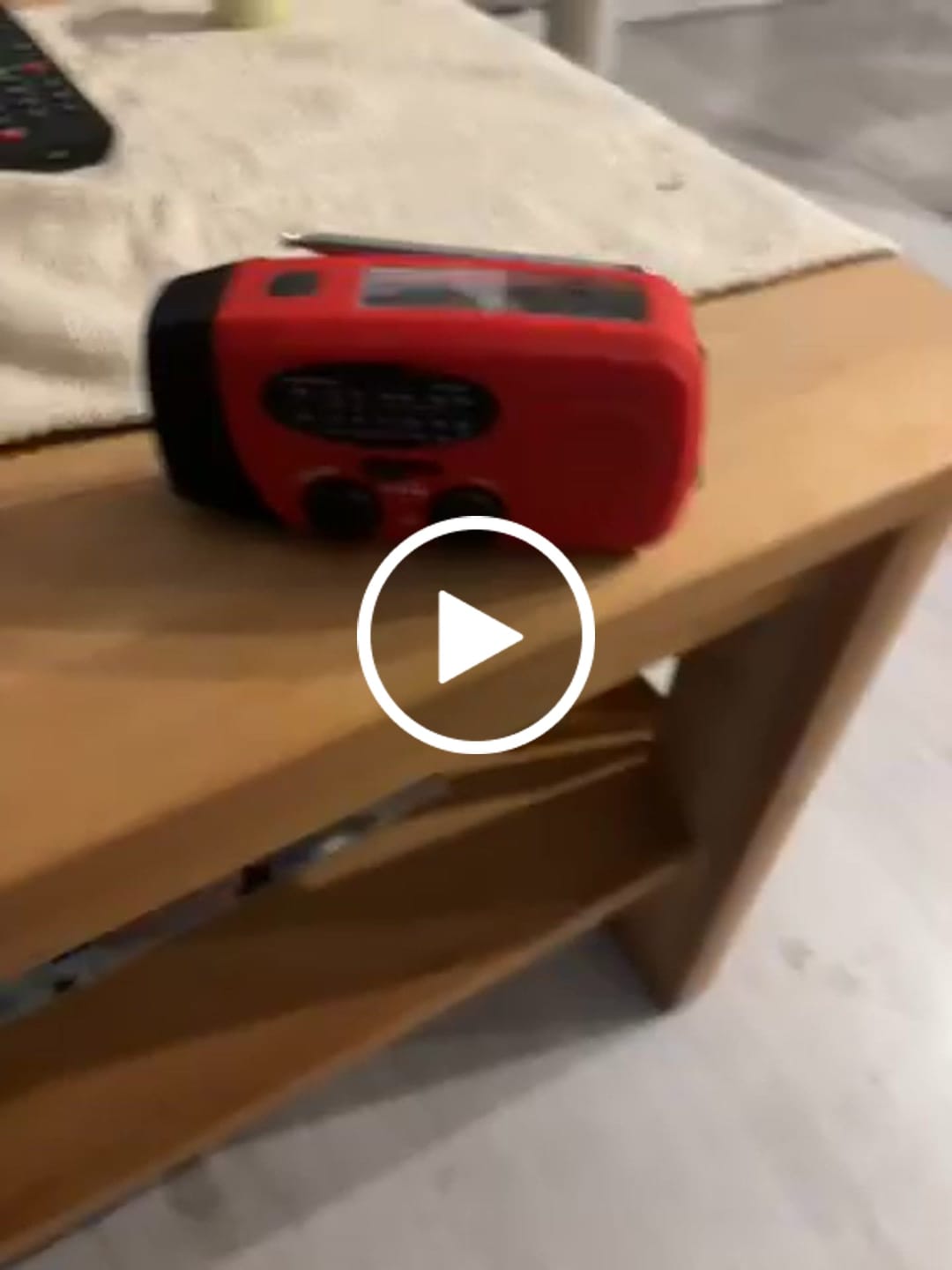 Customer video review of Notfall All in One Radio – Energie und Information in Blackout Notfällen