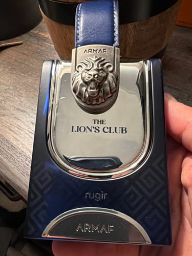 Customer photo review of Armaf Lion's Club Rugir Eau de Parfum for Men 3.4 oz