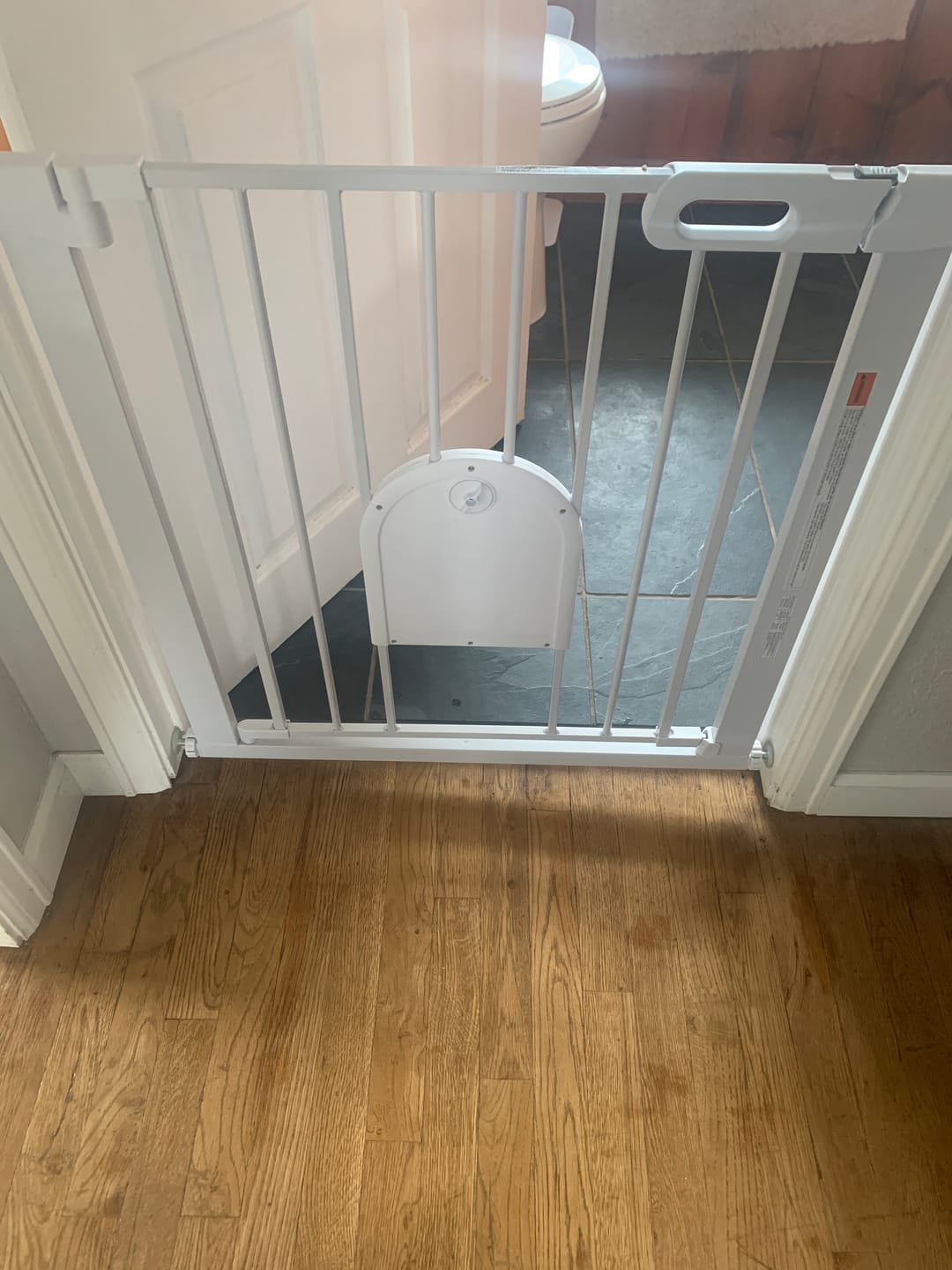 Customer photo review of FairyBaby Premium Quality Baby Gate with Cat Door