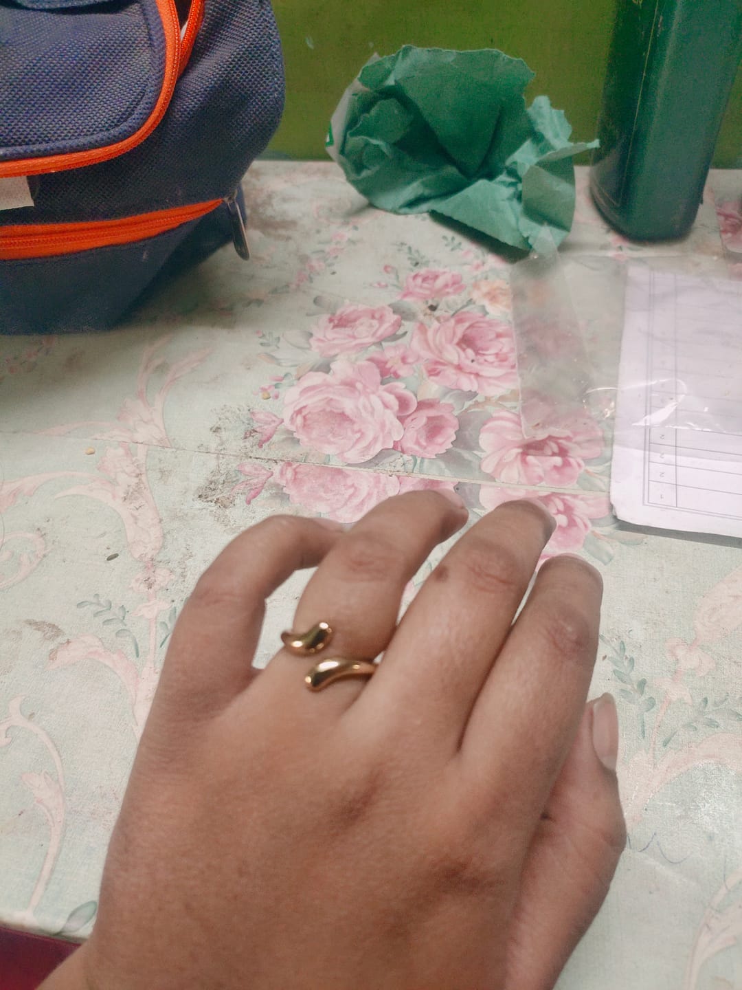 Customer photo review of Gold Open Fluid Ring
