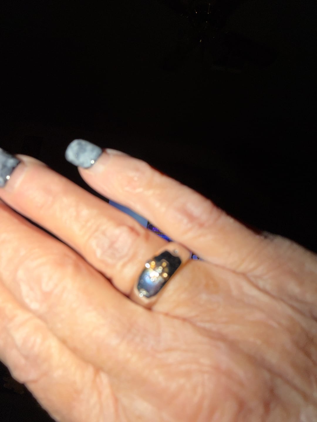 Customer photo review of FREE Today: Modern Style Two-tone Gold Cross Alloy Ring-With God All Things Are Possible