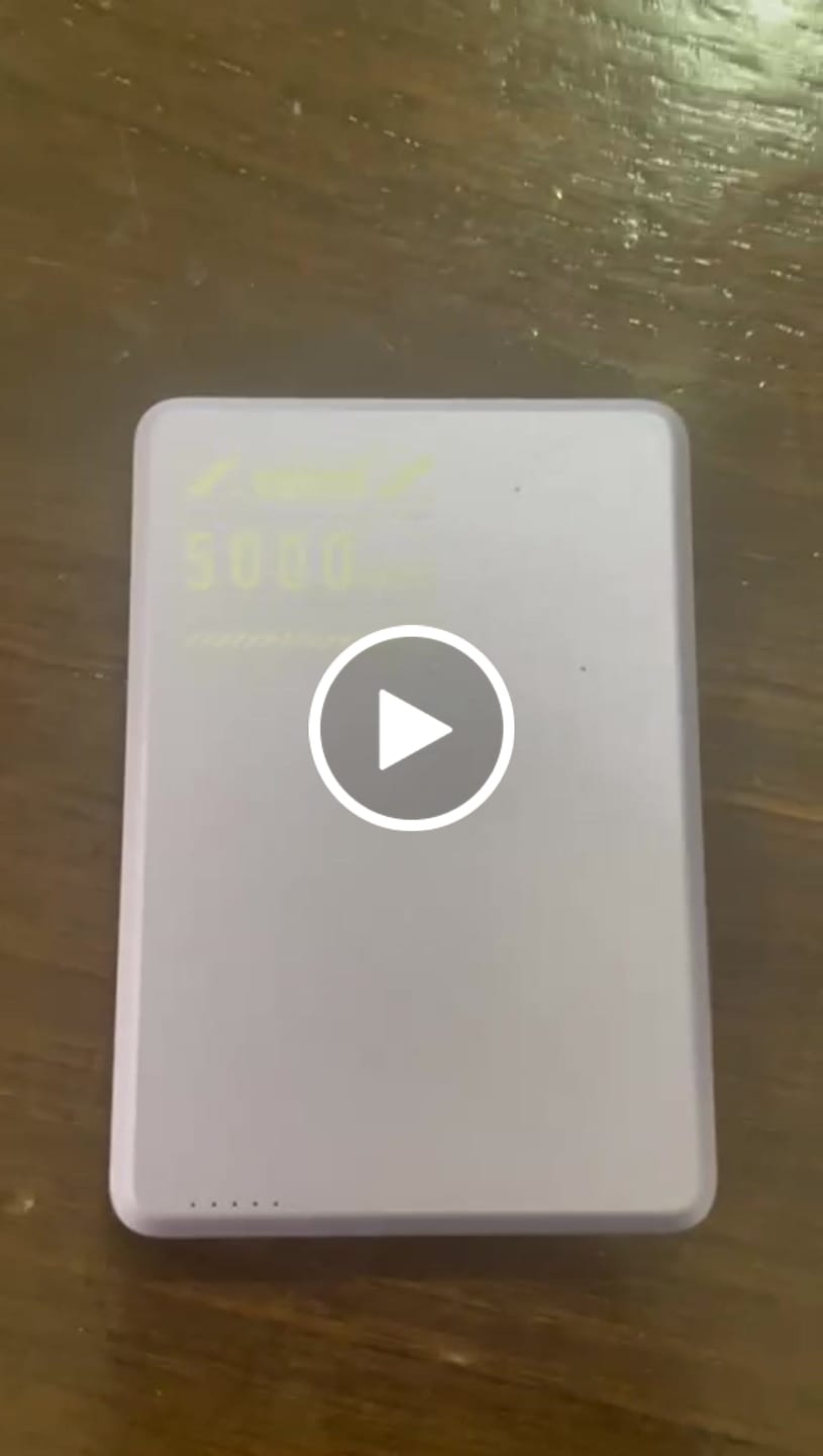 Customer video review of MagBank Slim Qi2