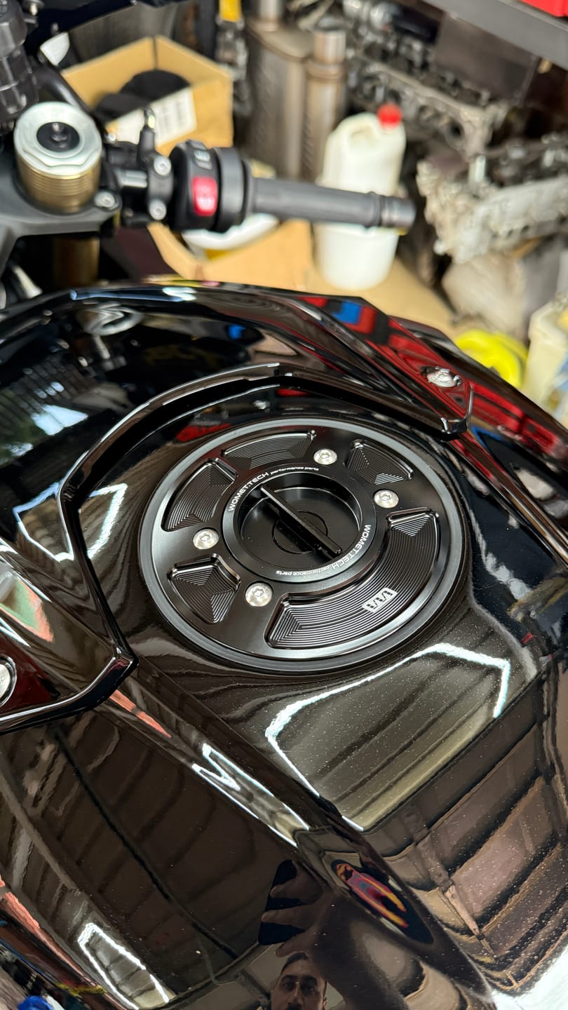 Customer photo review of Fuel Cap for Select BMW Models