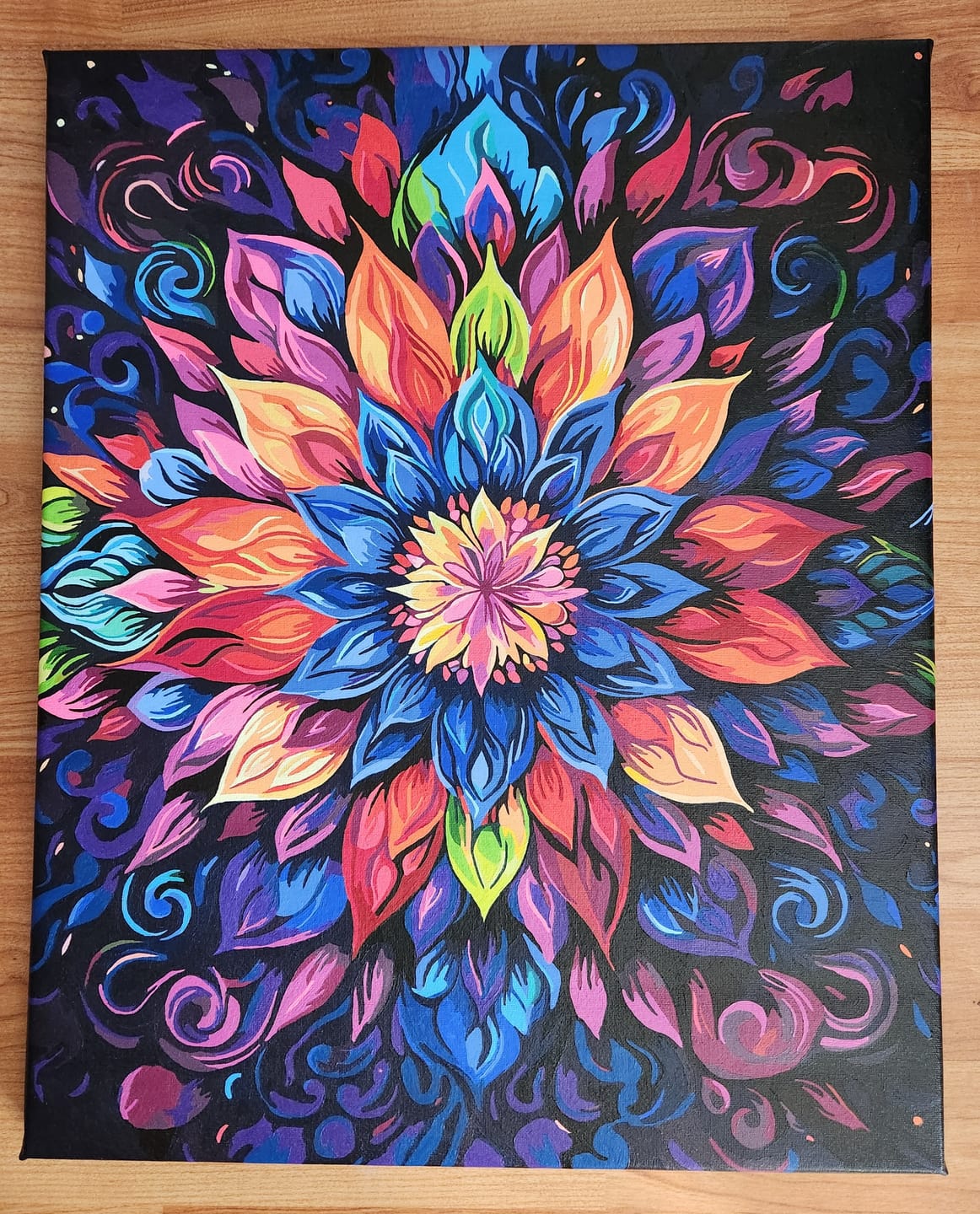 Customer photo review of Trippy Floral Ensembles