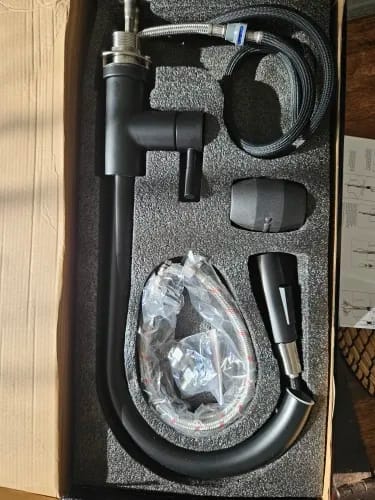 Customer photo review of Karlstad - Three-Way Kitchen Faucet with Filter Tap & Pull-Out Spout for Kitchen Sink