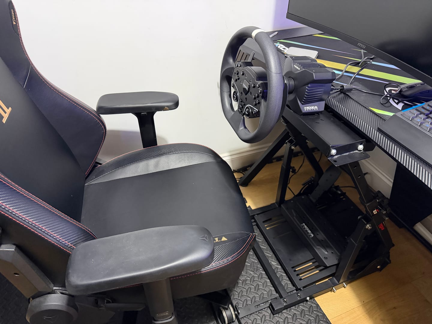 Customer photo review of MOZA RACING R3 Racing Wheel and Pedals for PC