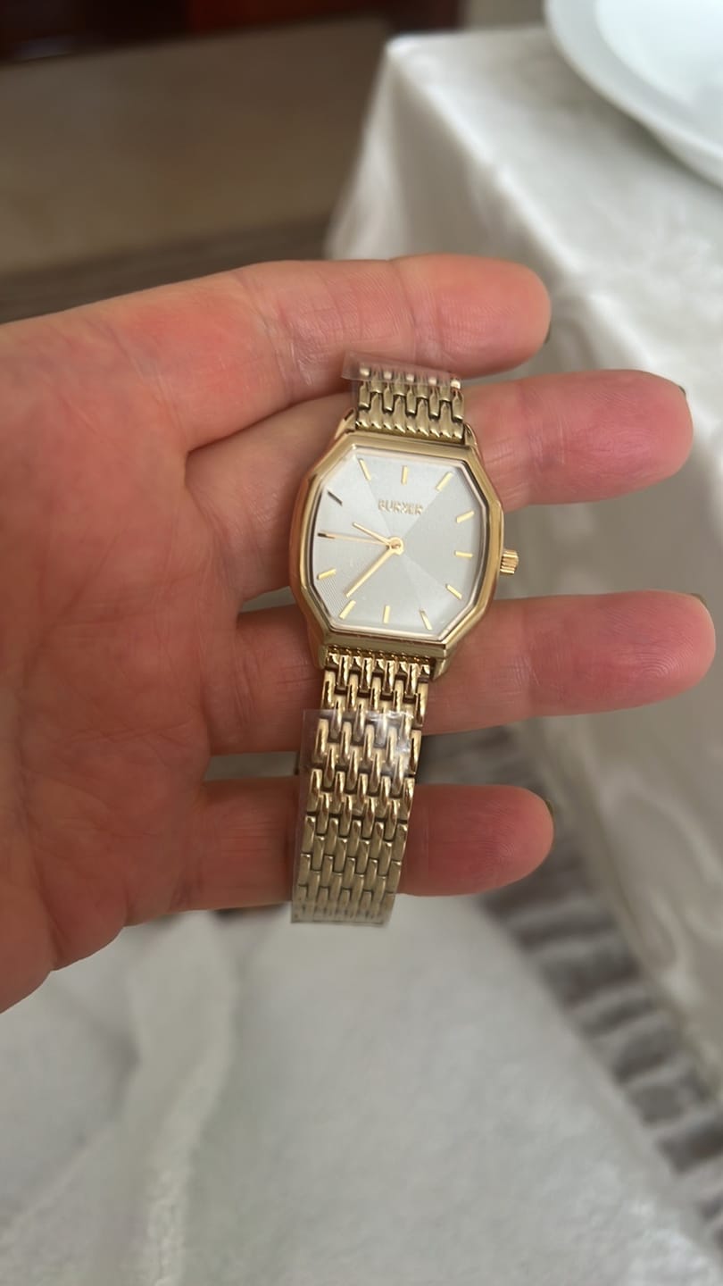 Customer photo review of Julia Gold White