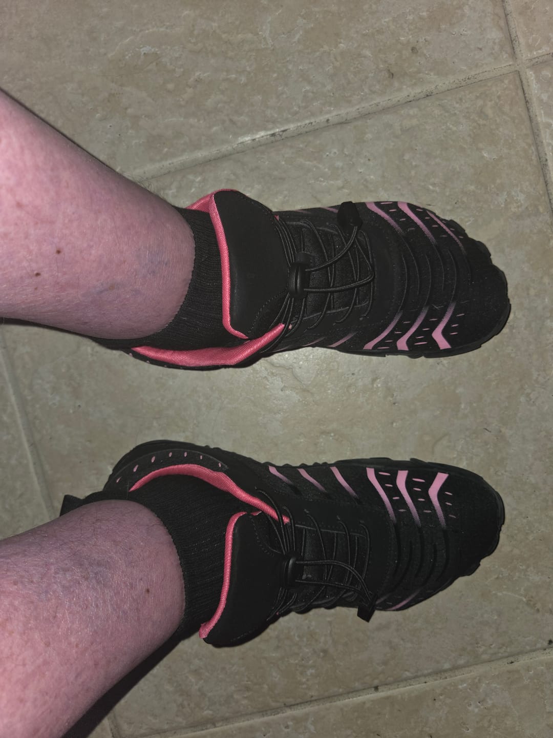 Customer photo review of Black Ankle Compression Socks 5-Pack Bundle