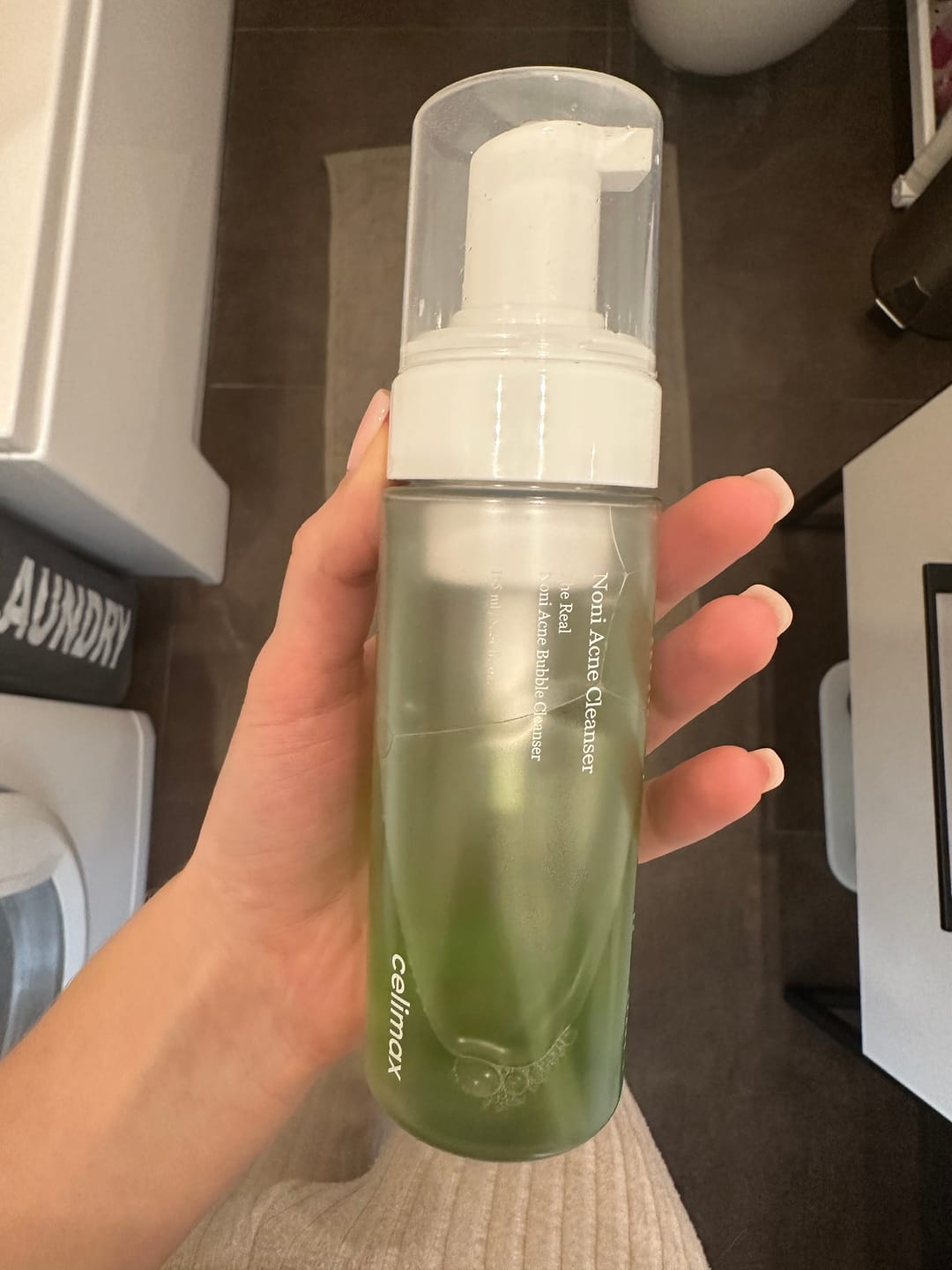 Customer photo review of Maigas ādu attīrošas putiņas ar sastāvā iekļautām noni ogām Celimax The Real Noni Acne Bubble Cleanser